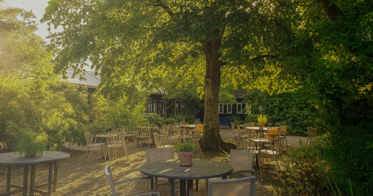 Midpines Cafe in Arundel